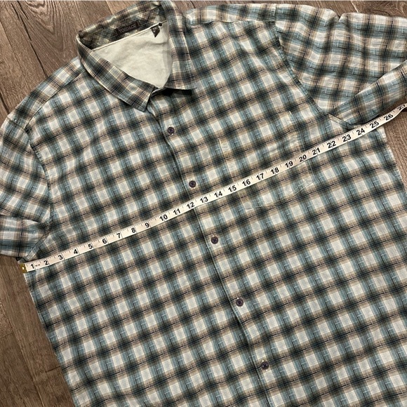 Toad & Co Shirt XXL Men’s  Blue Plaid Short Sleeve Button Up Organic Cotton - Picture 9 of 10